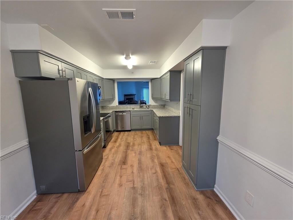 258 Doyle Way - Photo 3 of 27