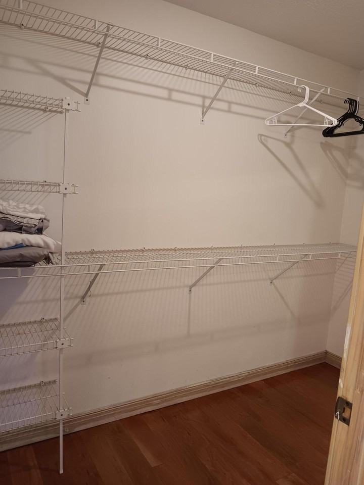 1236 Block Island Rd - Photo 7 of 19