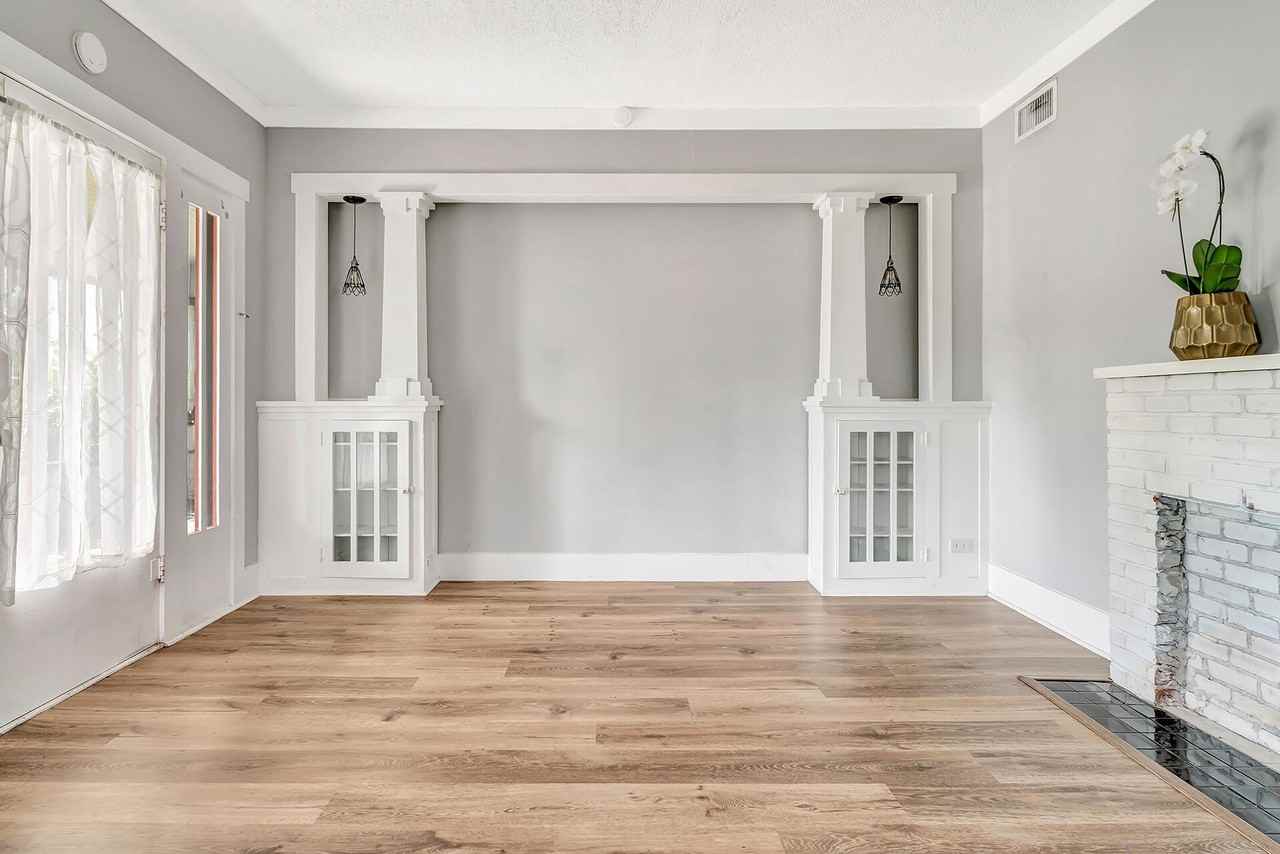 515 46th St #1 - Photo 6 of 22