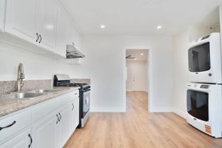 3186 Clairemont Drive - Photo 1 of 1