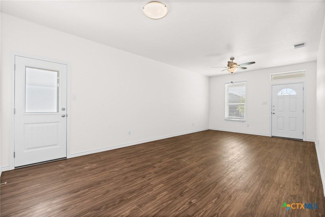 5308 Rose Garden Loop - Photo 7 of 22