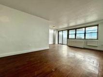 880 Boynton Avenue - Photo 1 of 1