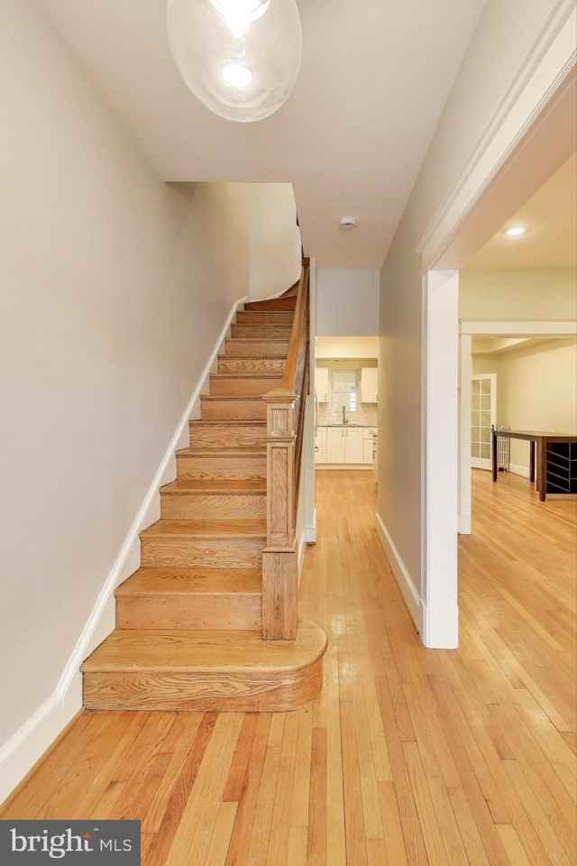 628 Madison Street Northwest - Photo 3 of 47