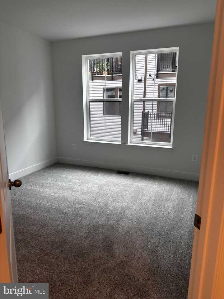 2504 Peninsula Drive #A - Photo 7 of 33