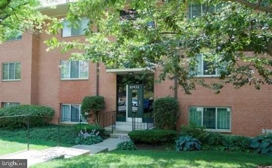 10432 Rockville Pike #301