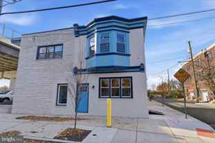 2724 East Somerset Street #1 - Photo 1 of 1