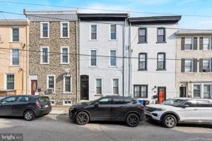 featured image of 4119 Cresson Street