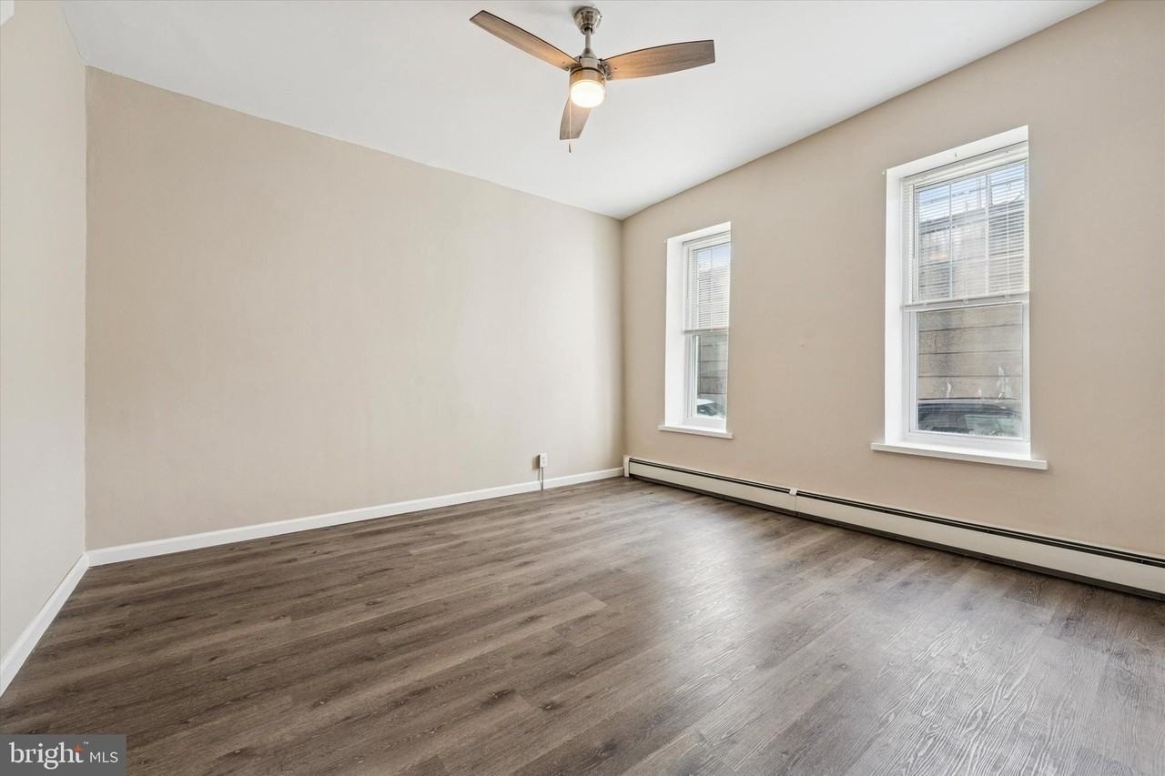 4119 Cresson St - Photo 3 of 25