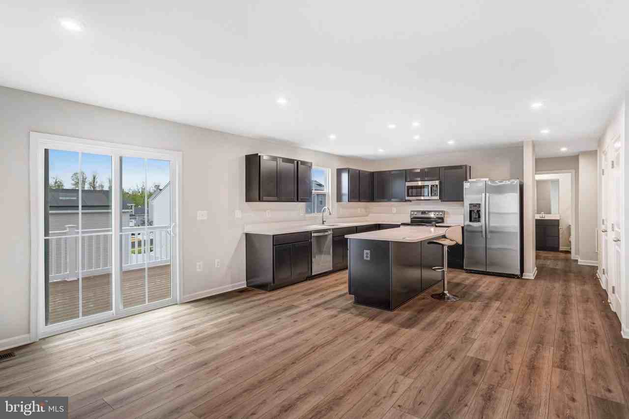 1714 Nebula Lane - Photo 7 of 29