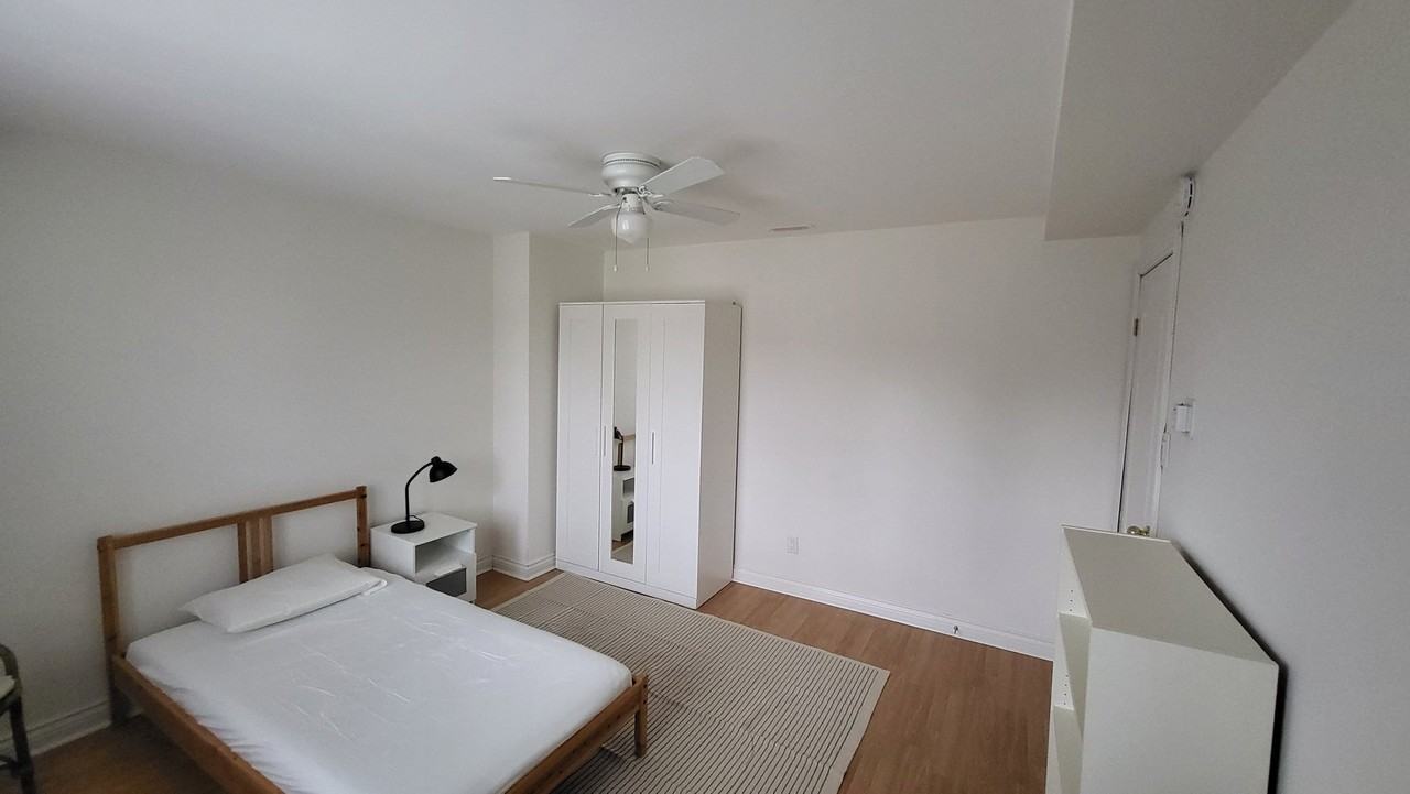 192 Wychwood Avenue - Photo 2 of 6