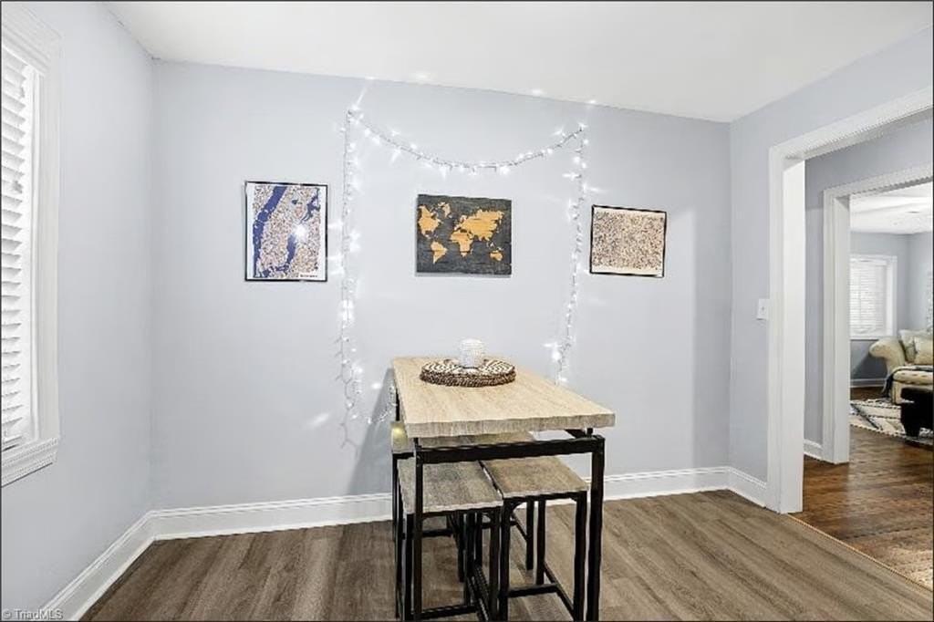 317 Crafton St - Photo 4 of 21