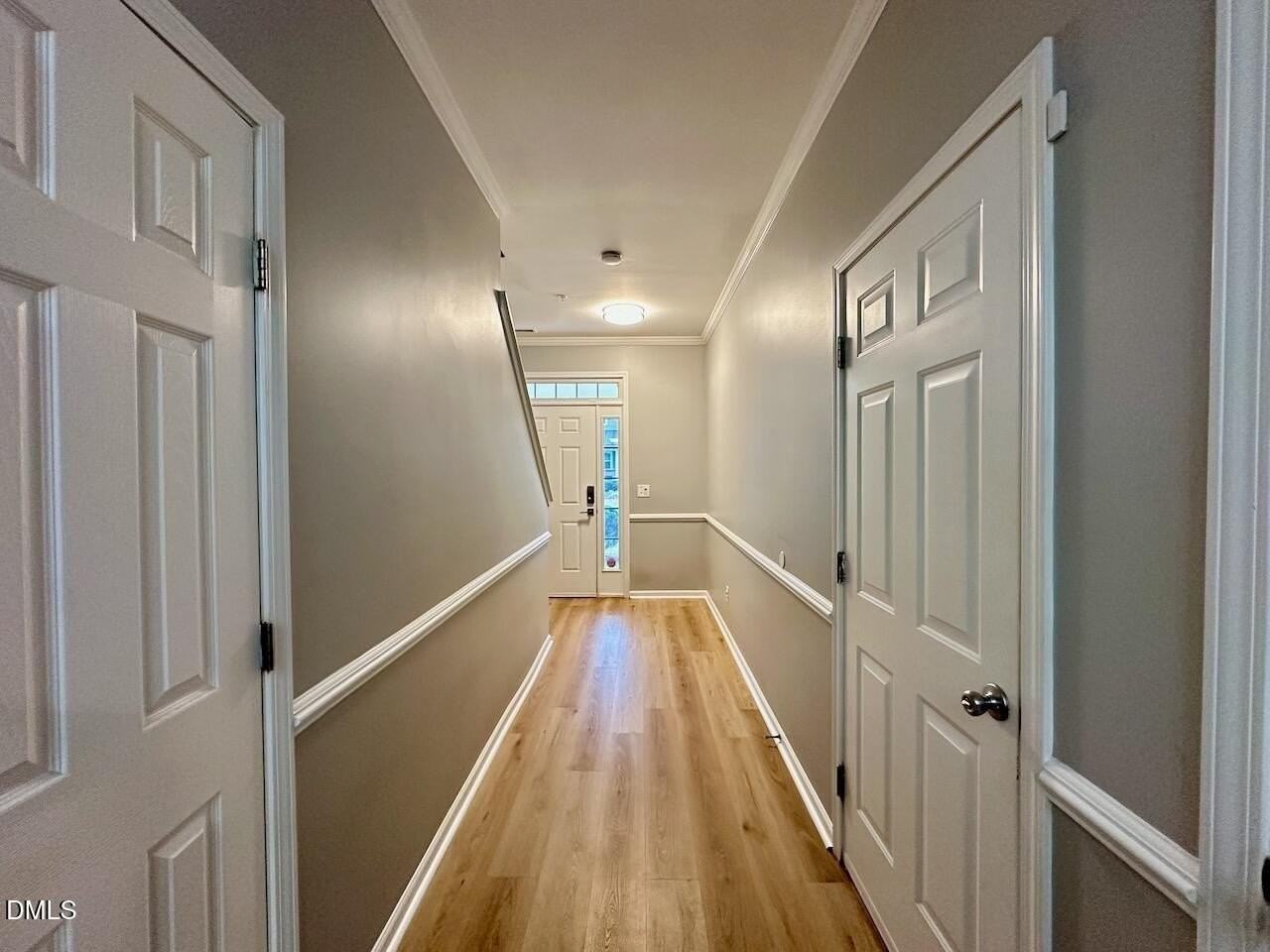 2705 Casper Creek Ln - Photo 3 of 35