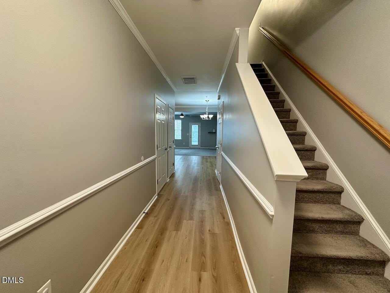 2705 Casper Creek Ln - Photo 4 of 35