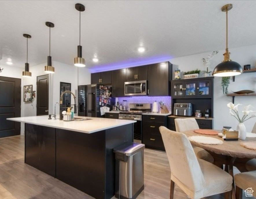 8578 W Bowie Dr - Photo 6 of 23