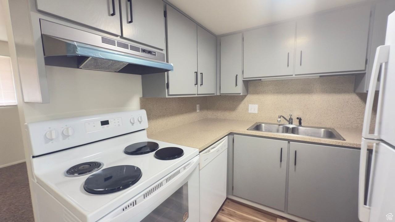 6512 W 4100 S - Photo 4 of 9