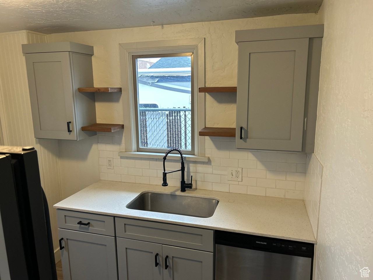 7784 S Hansen St - Photo 7 of 15