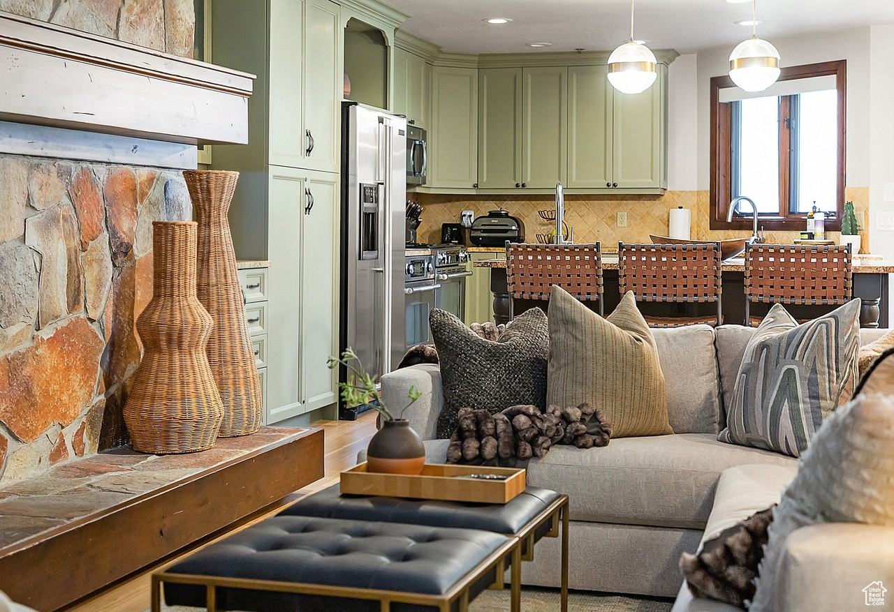 1670 Deer Valley Drive North - Photo 7 of 50