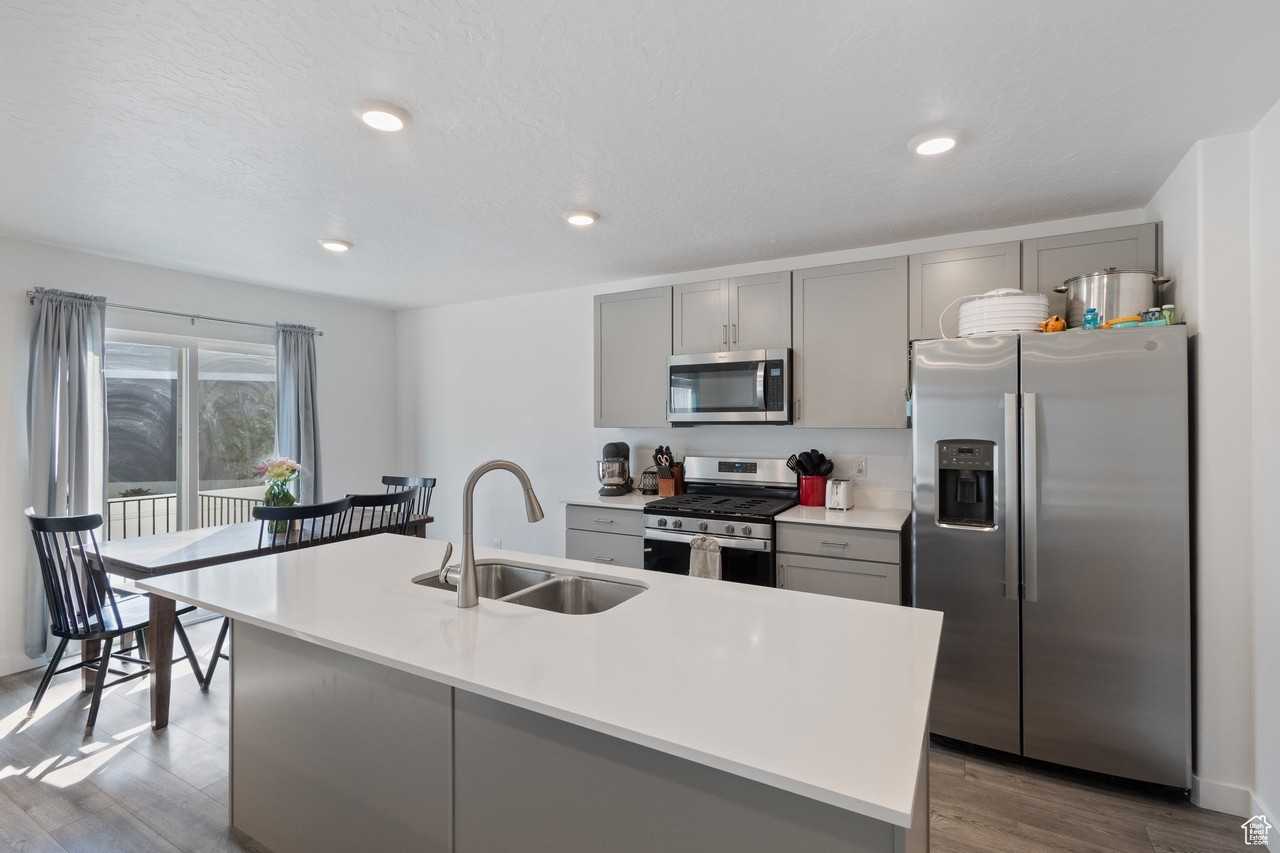 37 N Wayne Way - Photo 2 of 15