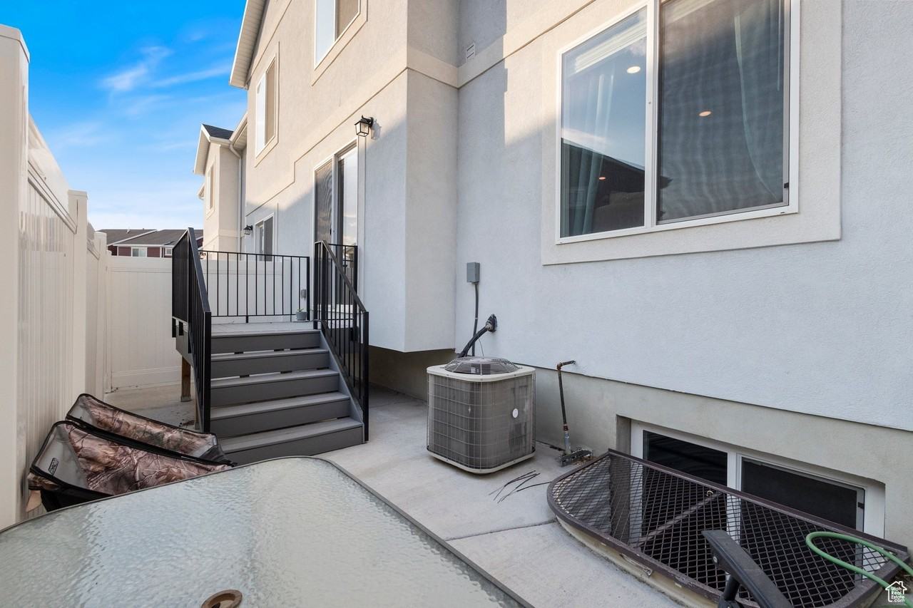 37 N Wayne Way - Photo 7 of 15