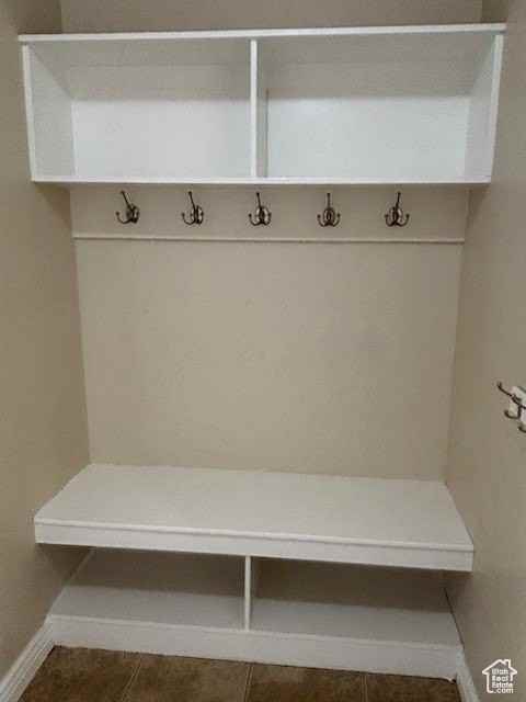 2771 W Chestnut St - Photo 7 of 33