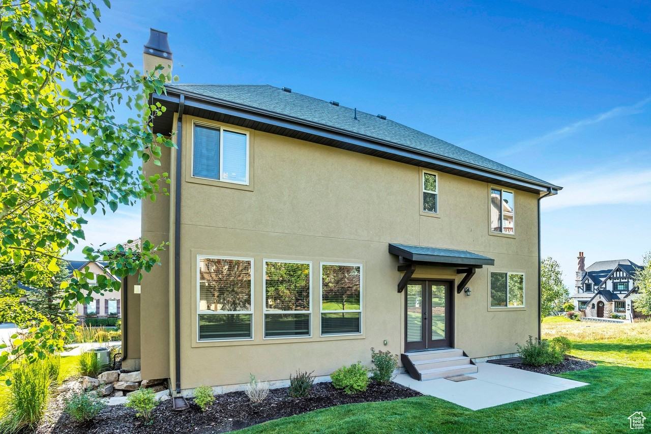 1355 N Cottage Way - Photo 4 of 33