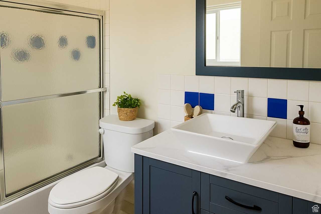 1336 North Mandalay Road - Photo 6 of 11