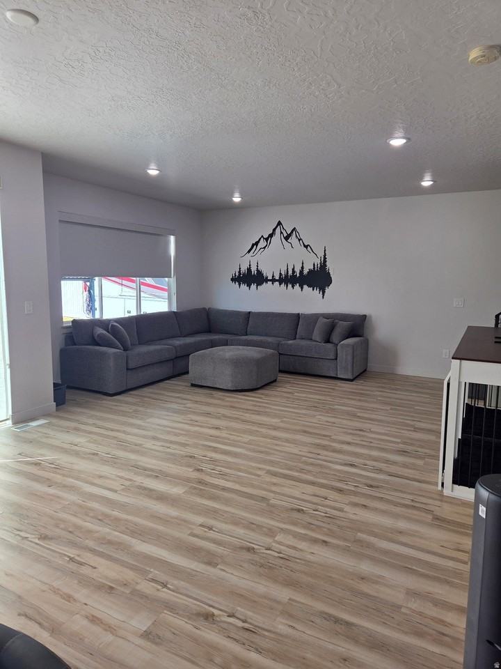 367 West Watercress Drive - Photo 2 of 21