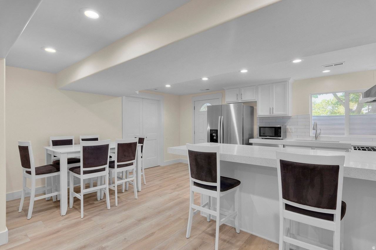 10454 S Golden Willow Dr - Photo 6 of 43