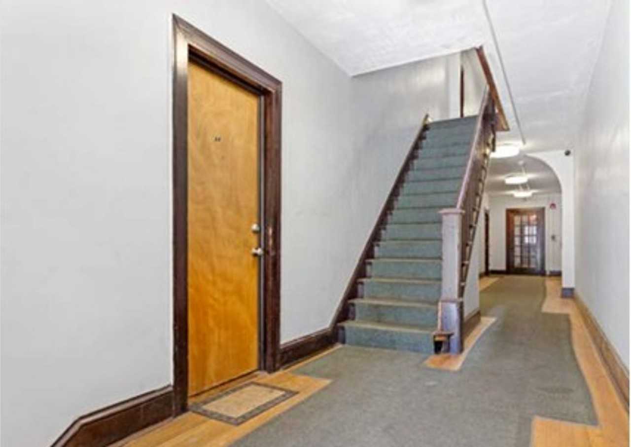 163 S Whitney St - Photo 4 of 13