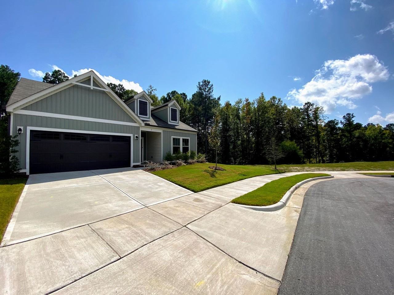 7 Coughlin Way - Photo 2 of 27