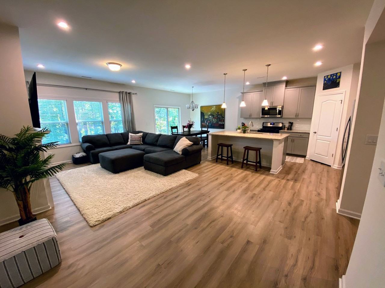 7 Coughlin Way - Photo 5 of 27