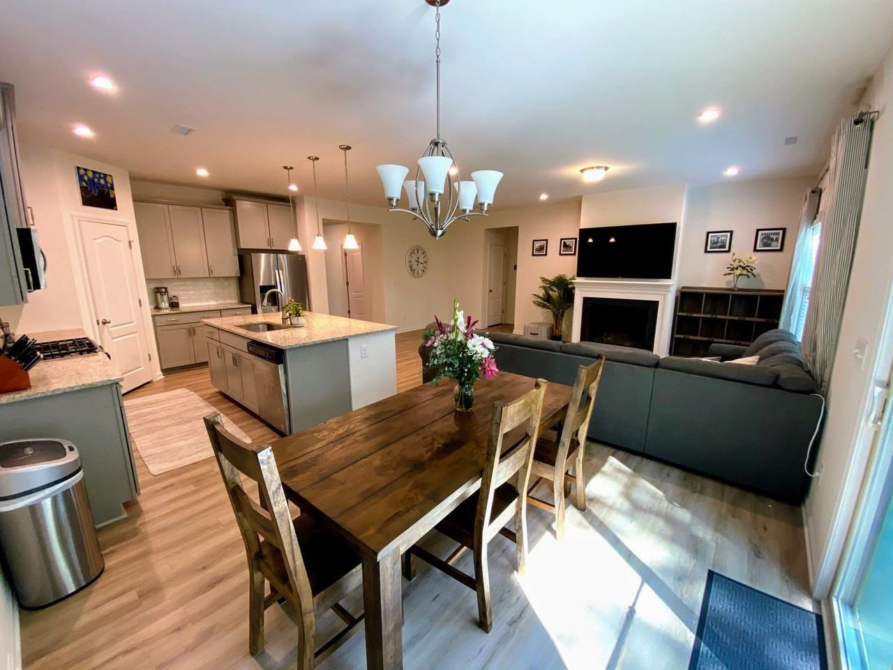 7 Coughlin Way - Photo 6 of 27