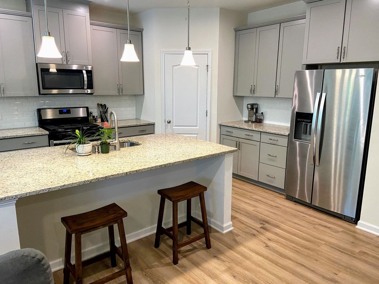 7 Coughlin Way - Photo 7 of 27