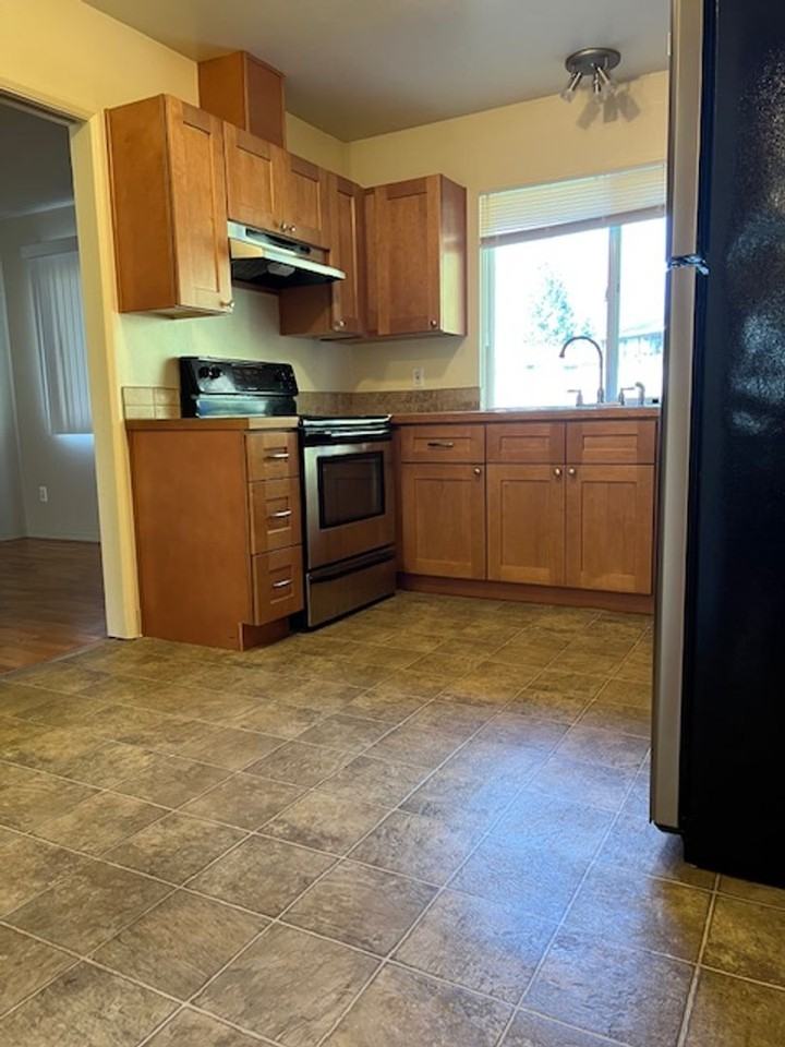 2228 South 291st Street - Photo 7 of 12