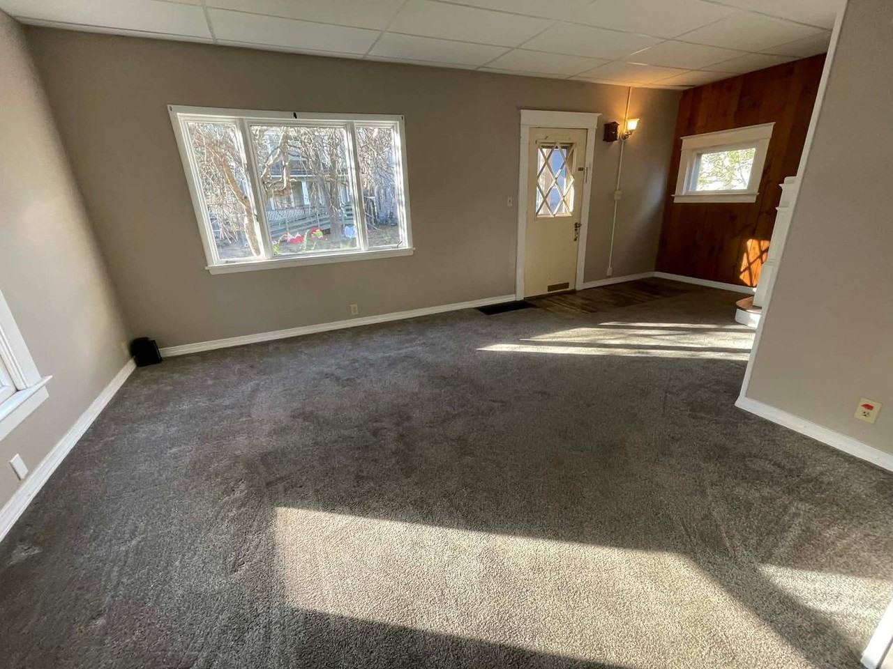 205 South Eighth Street - Photo 2 of 18