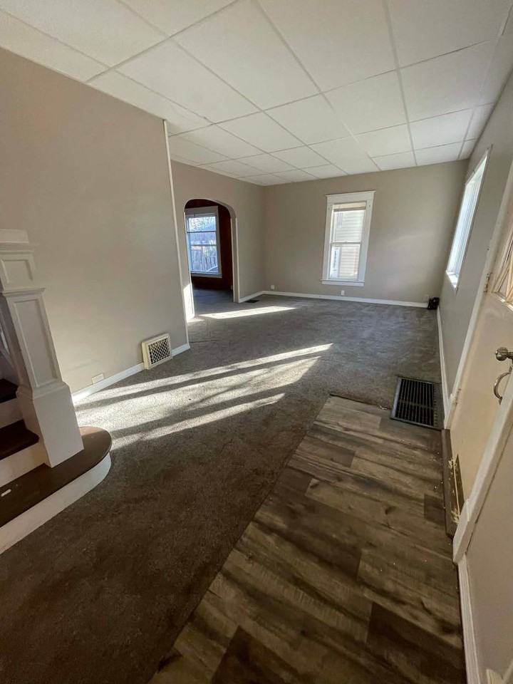 205 South Eighth Street - Photo 3 of 18
