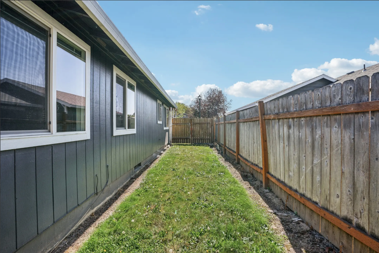 18405 Nw Heritage Ter - Photo 6 of 31