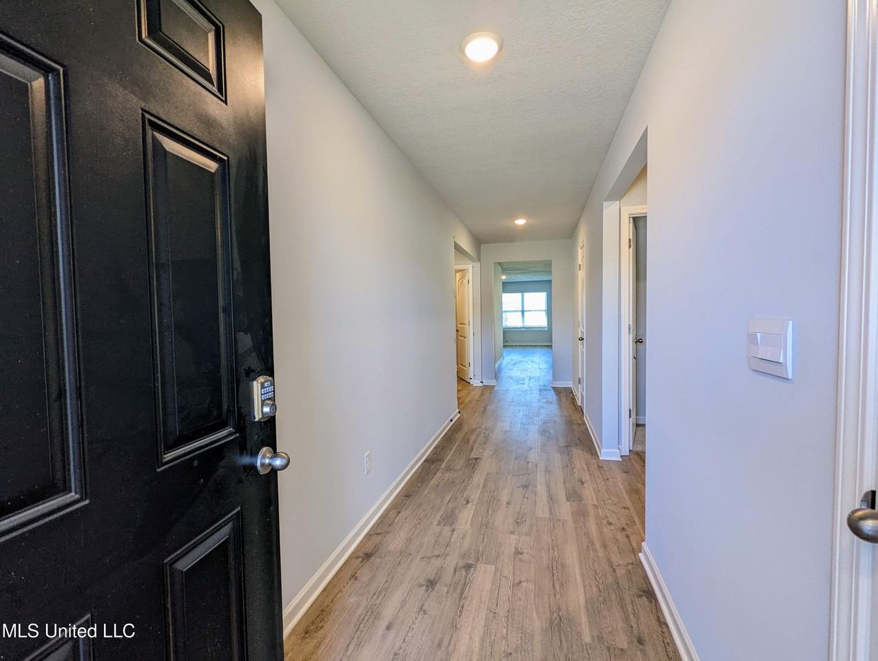 24 Harmony Hill Road - Photo 4 of 37