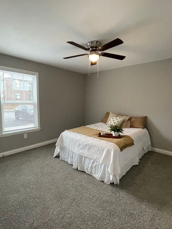 Fountain at the Farms - Photo 5 of 22