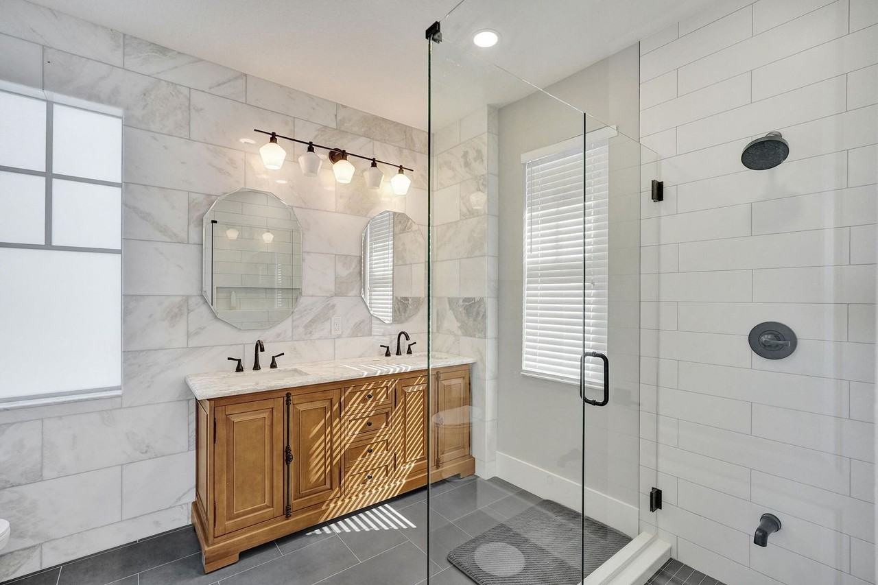 3600 Northwest 5th Terrace - Photo 5 of 36