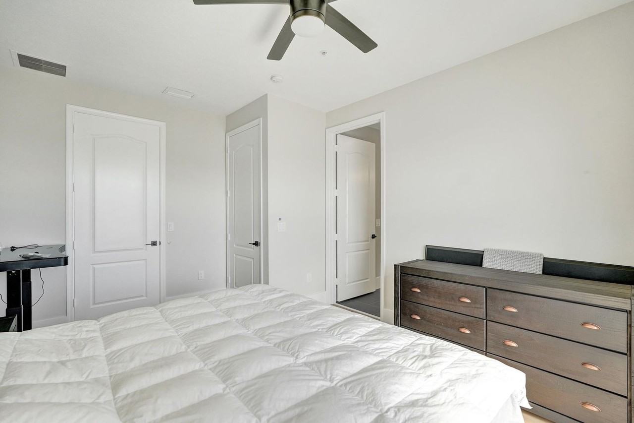 3600 Northwest 5th Terrace - Photo 7 of 36