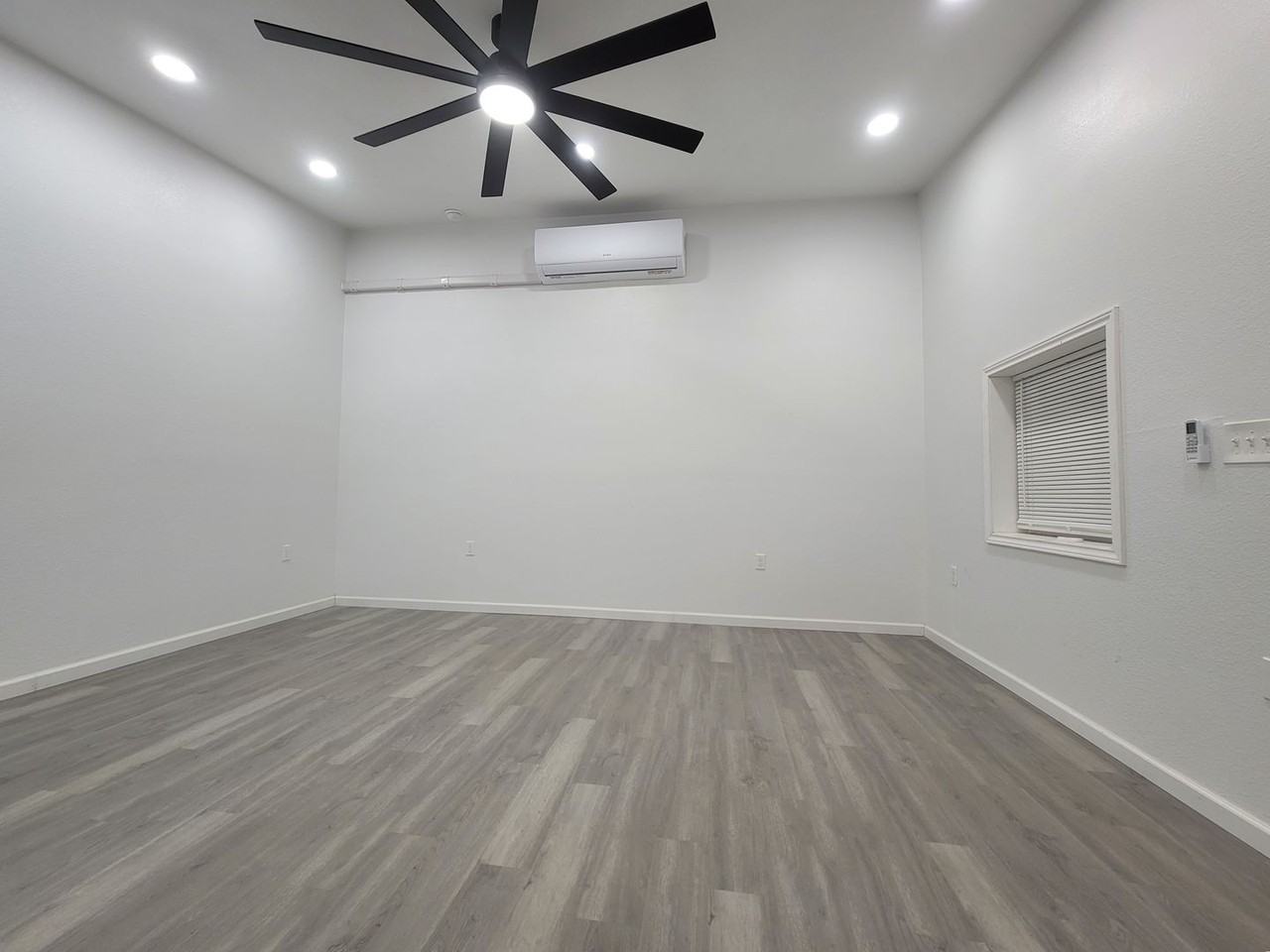 2904 4th Street - Photo 2 of 8