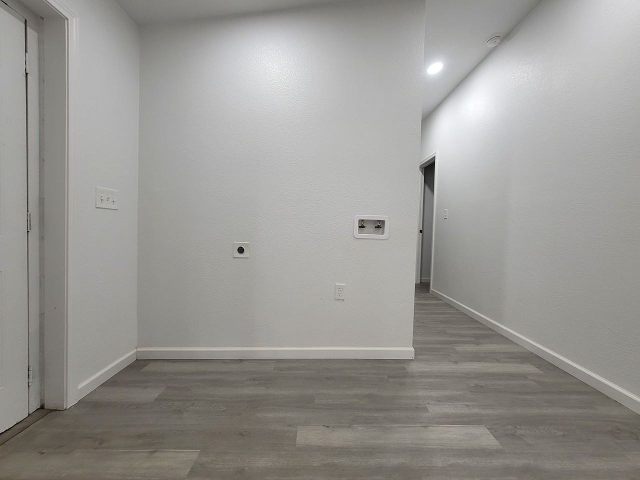 2904 4th Street - Photo 6 of 8