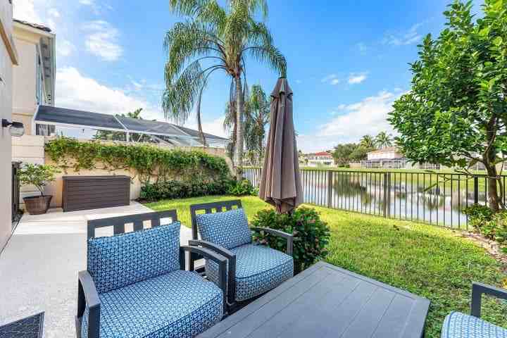 2109 Tarpon Lake Way - Photo 3 of 8