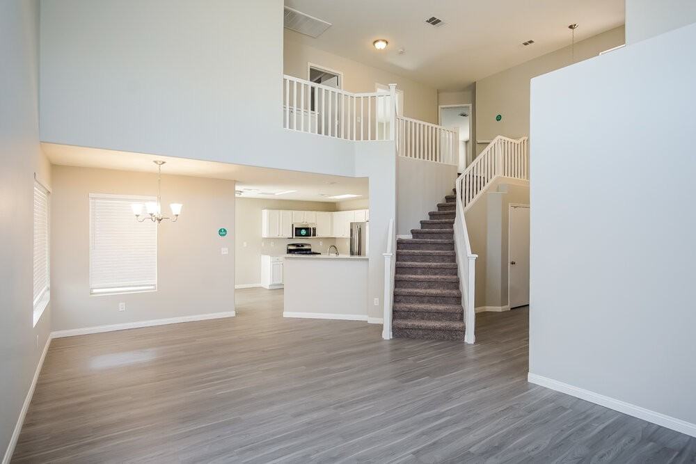 908 Ashurst Ct - Photo 5 of 16