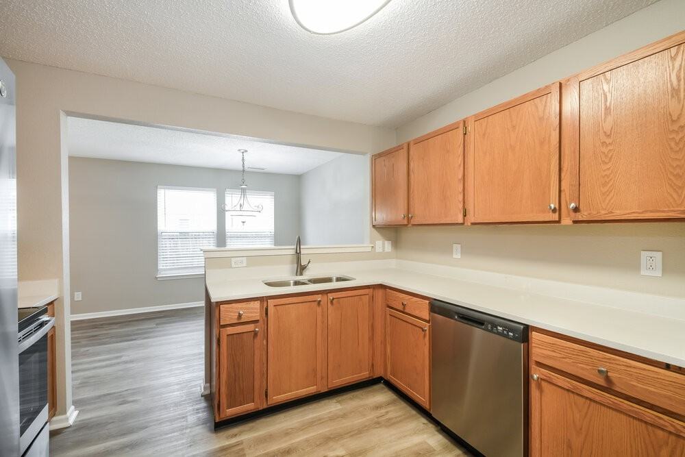 16753 Aulton Dr - Photo 7 of 17