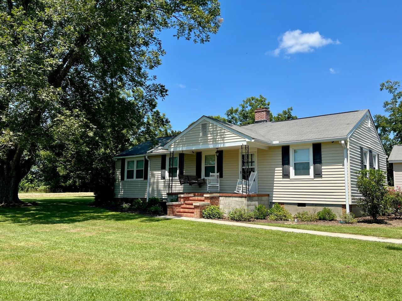 1053 New Bridge Road - Photo 3 of 21