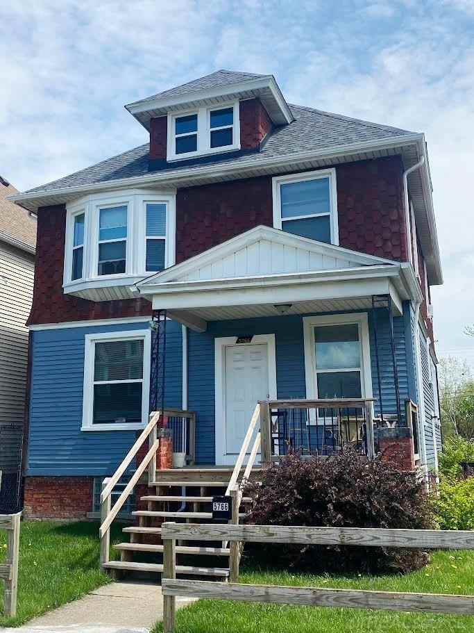 5766 Parker St - Photo 3 of 20