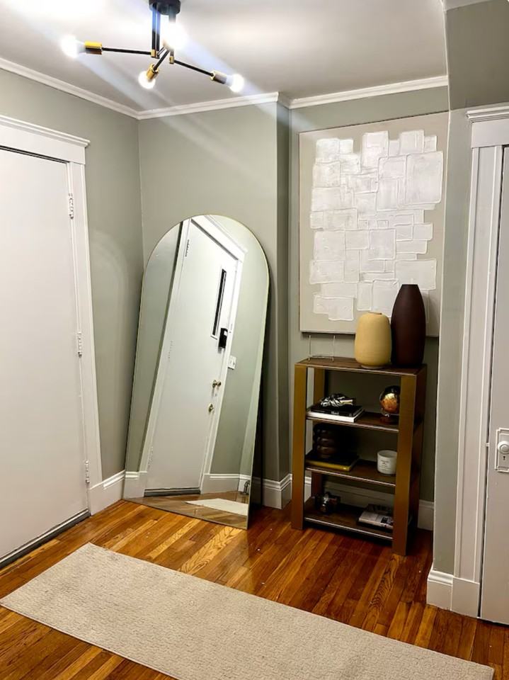 218 Wood Ave - Photo 4 of 8