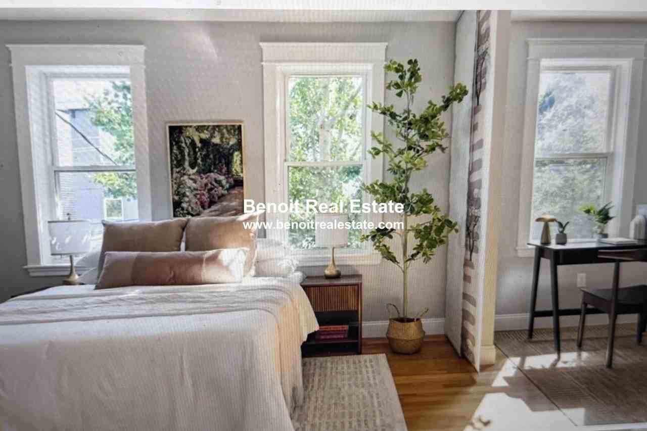 Hurley St #2 - Photo 3 of 11